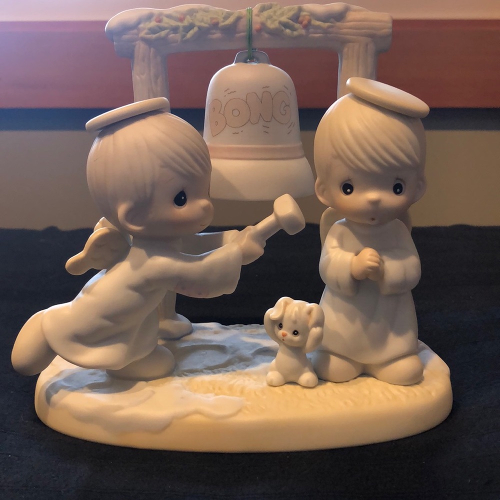 Precious Moments Ring Those Christmas Bells